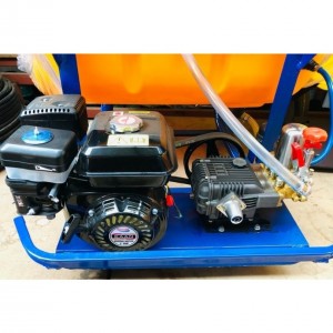 Kaan 300 Lt Benzinli Ilaclama Makinesi Kaan 300 Lt Benzinli Ilaclama Makinesi